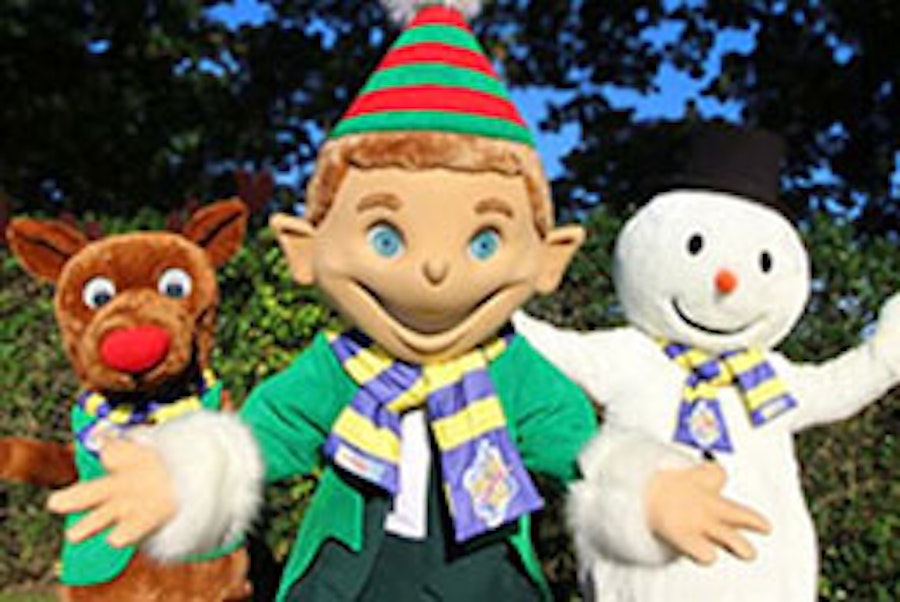 A Very Merry Christmas Show at Paultons Park