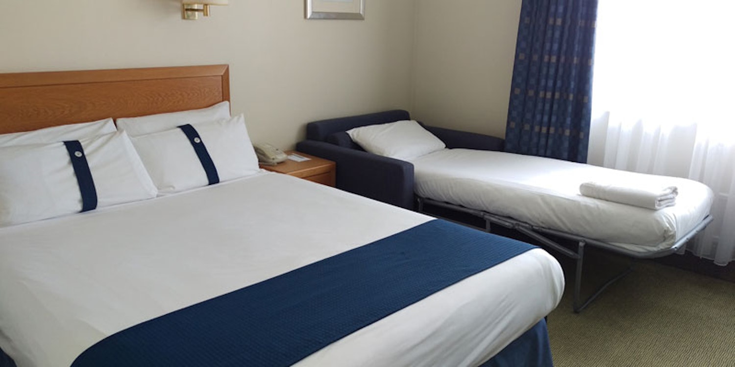 holiday-inn-eastleigh-hotels-near-paultons-park-and-peppa-pig-world