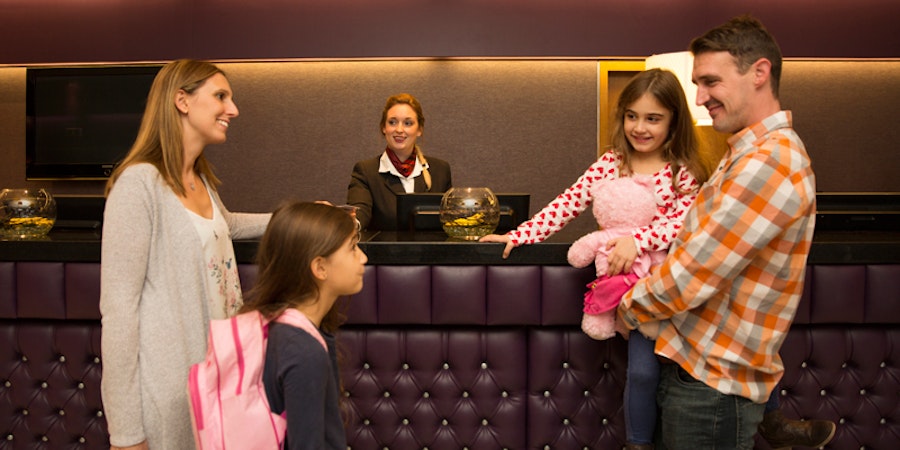 Jurys Inn Southampton - reception