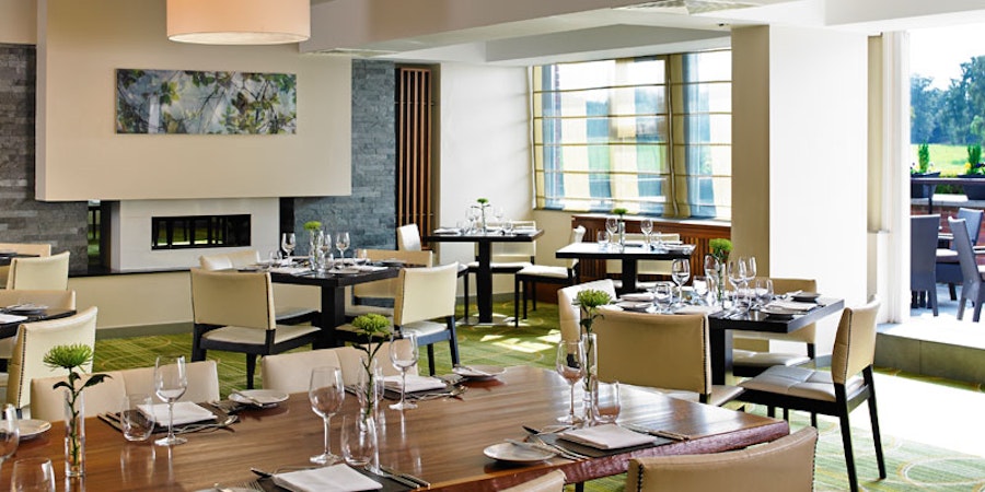 Meon Valley Marriott Hotel & Country Club - dining