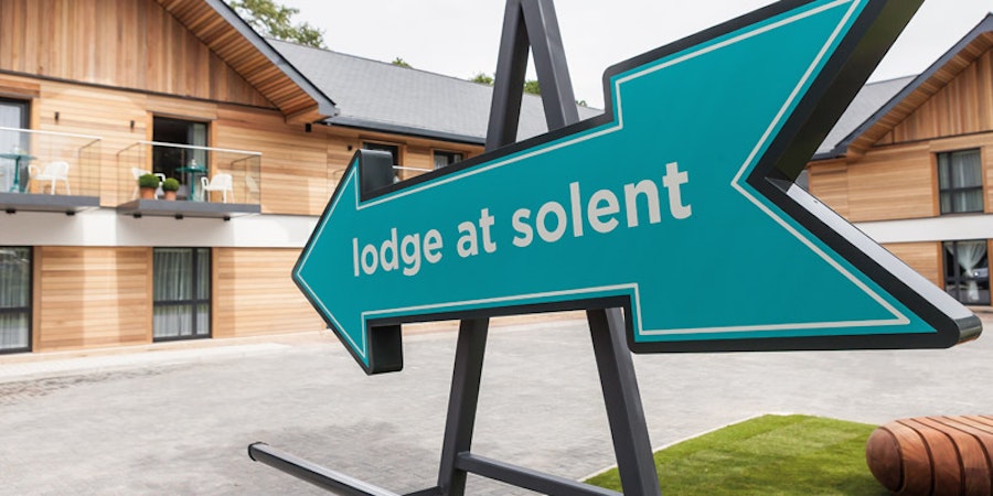 Lodge at Solent - near Paultons Park and Peppa Pig World