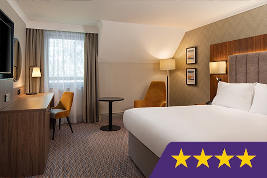 Doubletree by Hilton Southampton twin guest room