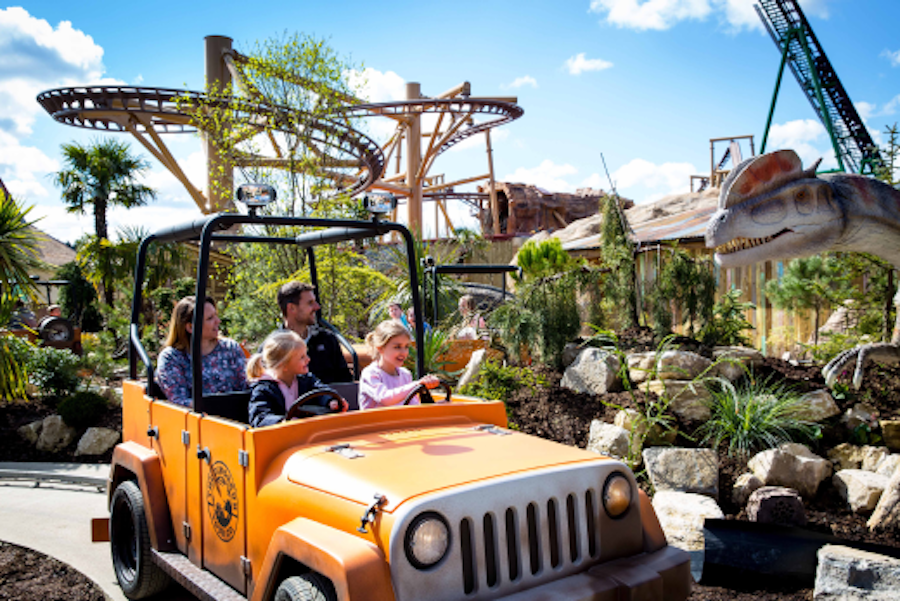 Peppa Pig meet and greet with Paultons Park tickets