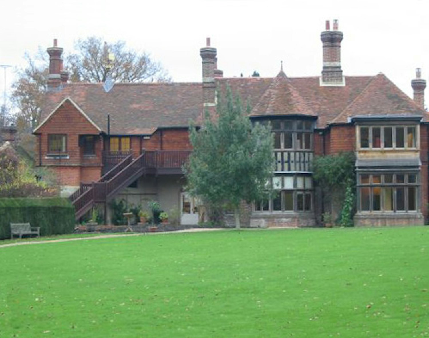 Hampshire Stately Homes near Paultons Park A Paultons Breaks guide