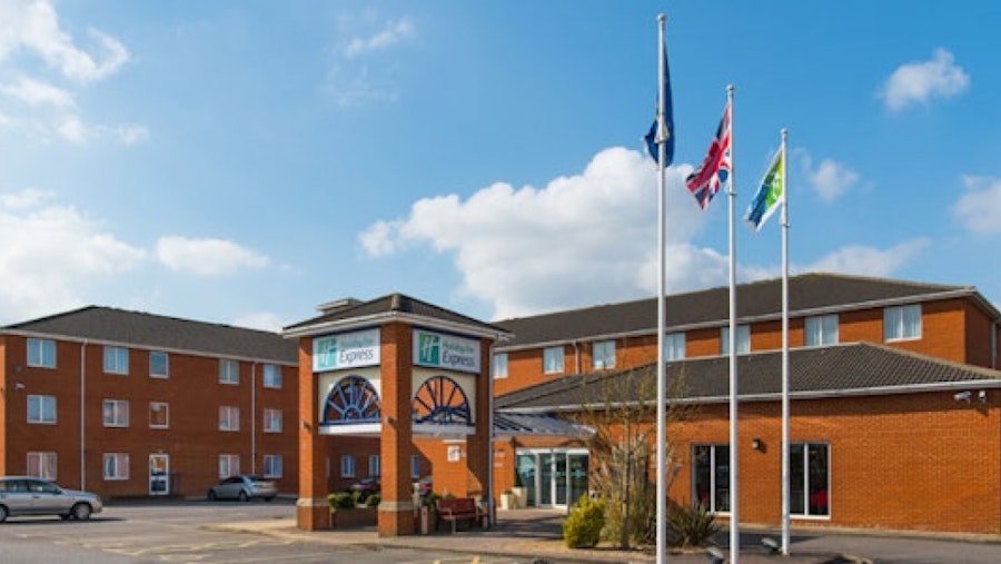 Holiday Inn Southampton West - near Paultons Park and Peppa Pig World