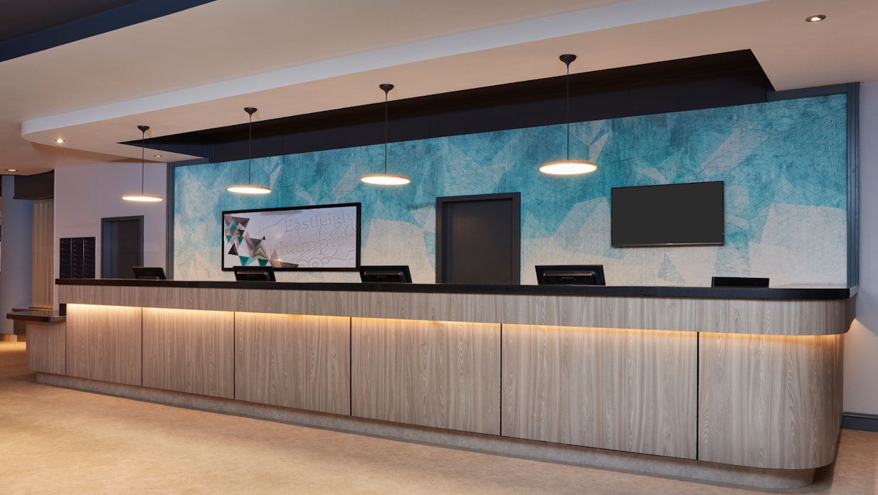 Jurys Inn Southampton | Hotels near Paultons Park and ...