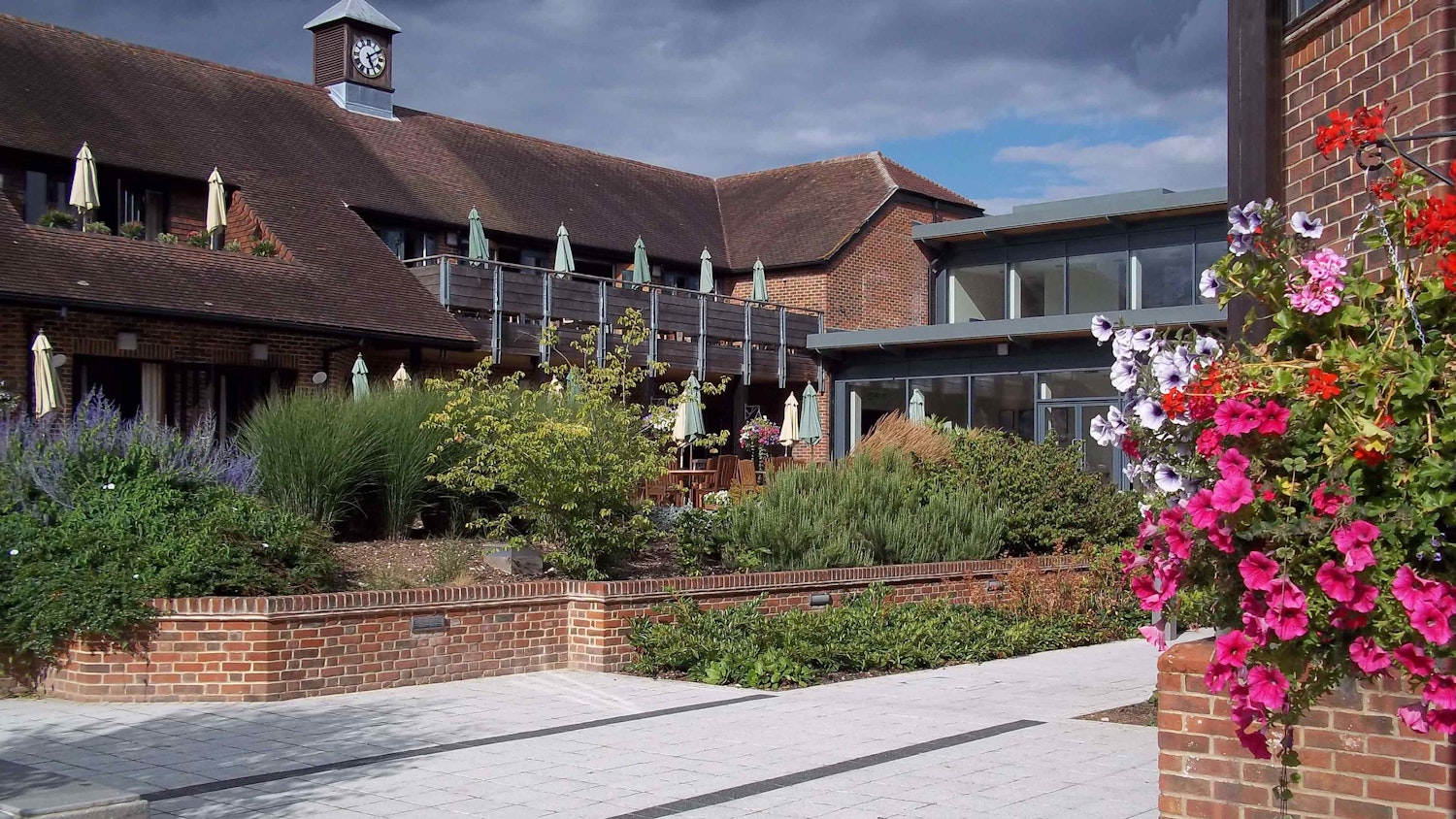 Norton Park Hotel | Hotels near Paultons Park and Peppa Pig World