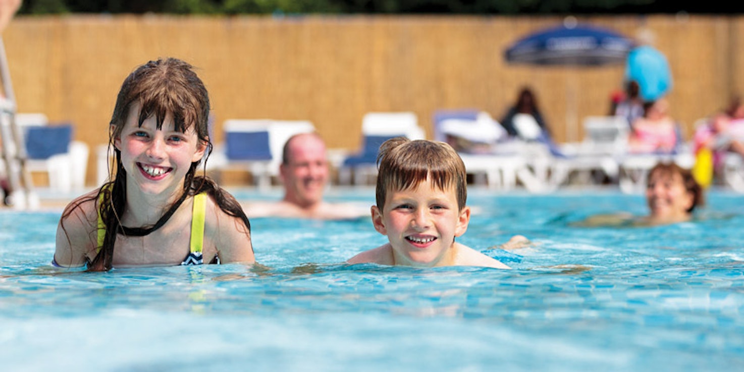 Sandy Balls Holiday Village Hotels near Paultons Park and Peppa Pig World