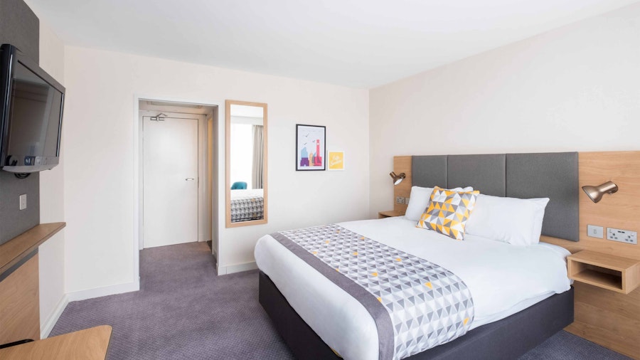 Holiday Inn Southampton - standard double room